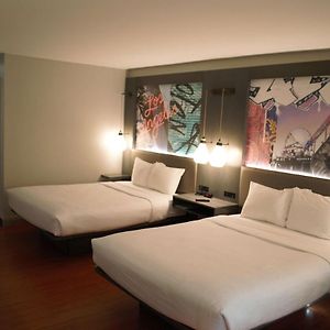 Quadruple Room Two Double Beds Non-Smoking